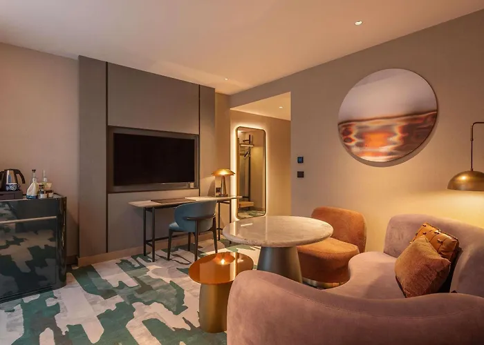 Swissotel Hotel 5*