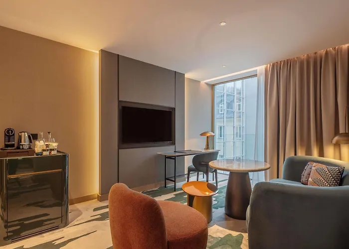 Swissotel 5*