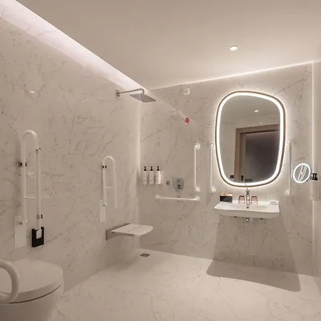 Swissotel Hotel 5*