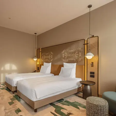 Swissotel Hotel 5*